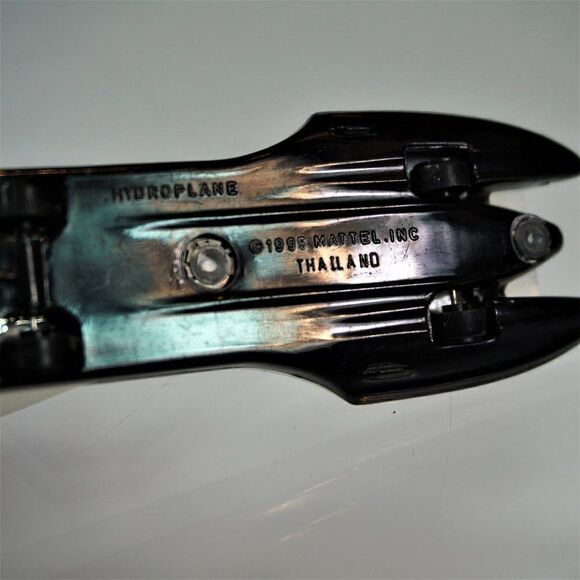 Harbor Patrol Mattel Hotwheels 1995 Hydroplane - Picture 4 of 4